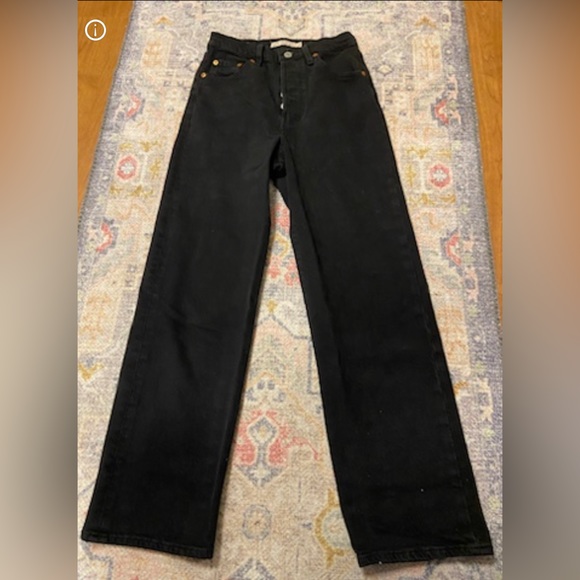 Levi’s straight leg black jeans - Picture 6 of 6